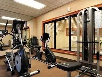Hotel Wingate By Wyndham Airport 3*