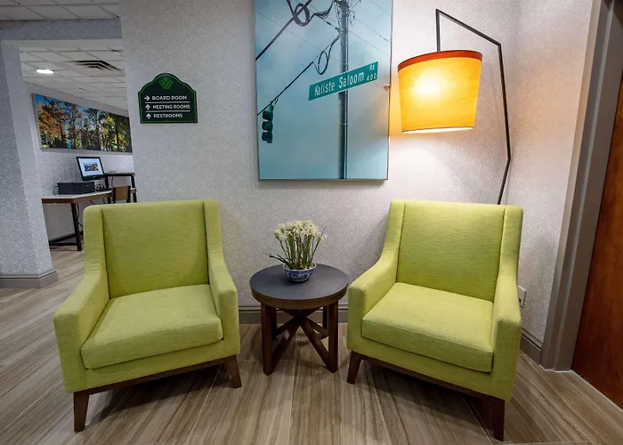 Hotel Wingate By Wyndham Airport 3*