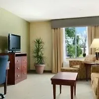 Hotel Wingate By Wyndham Airport Lafayette
